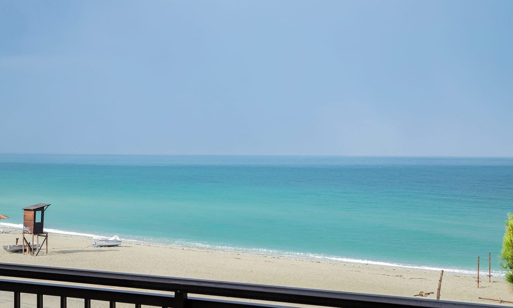 OCEANA Beach Hotel