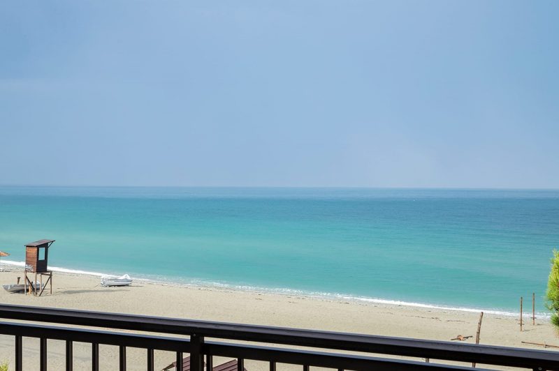 OCEANA Beach Hotel