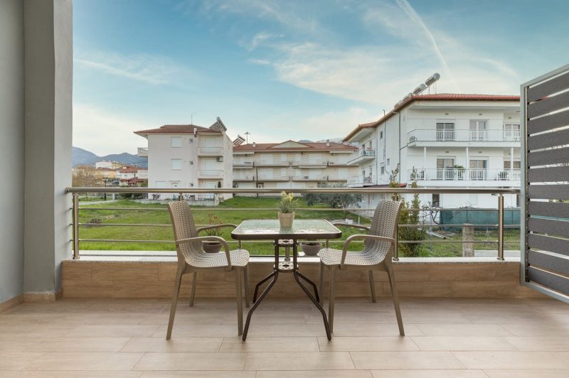 Studio with Balcony